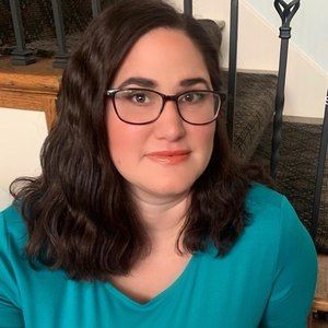 Meet your Posher, Tara